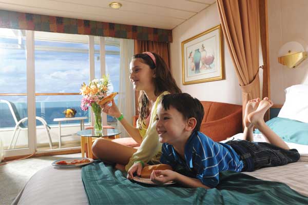 balcony-stateroom-Aurora-Cruises-and-Travel